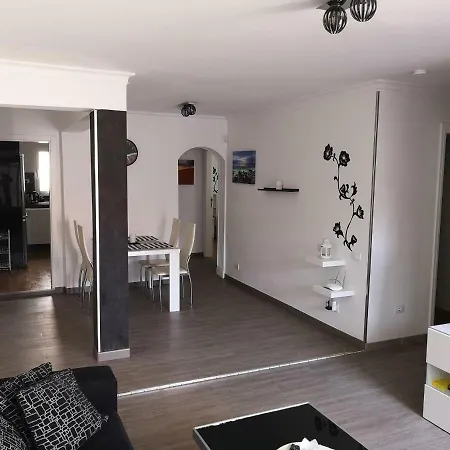 Casa Leni Villa