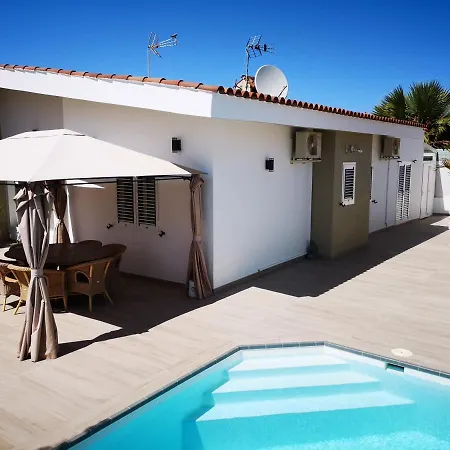 Casa Leni Villa *